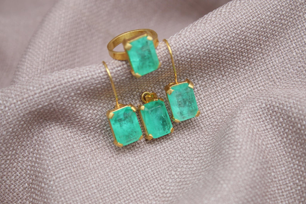 Paraiba Tourmaline Jewelry Set Gold Plated Sterling Silver Ring Earrings Pendant