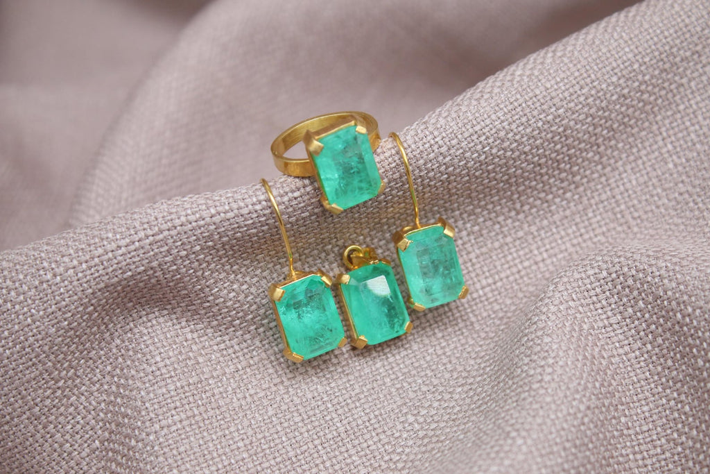 Paraiba Tourmaline Jewelry Set Gold Plated Sterling Silver Ring Earrings Pendant