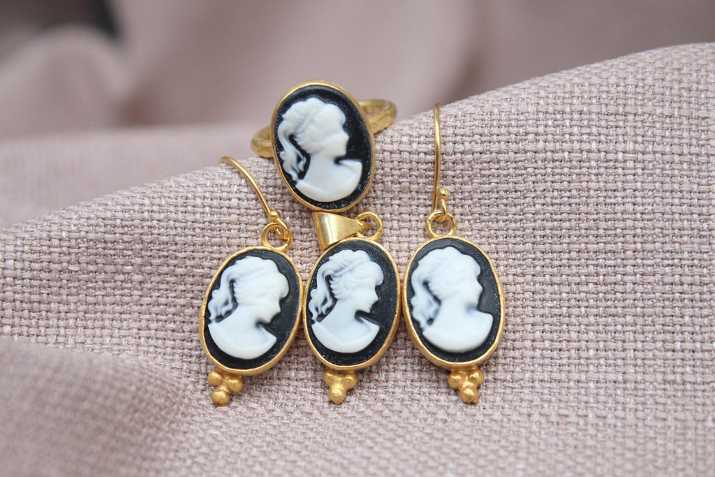 Victorian Cameo Jewelry Set Gold Plated Sterling Silver Ring Earrings Pendant
