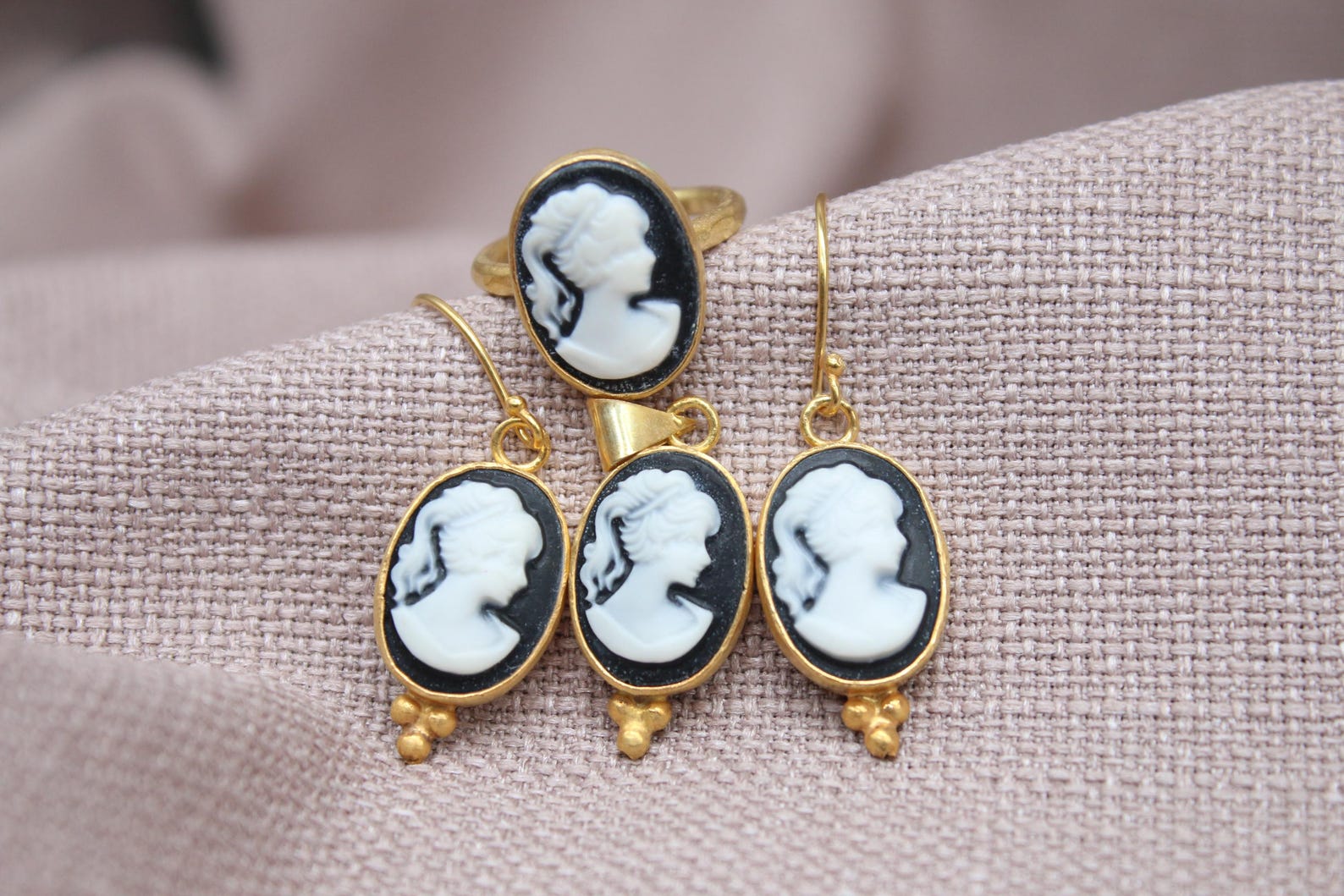 Victorian Cameo Jewelry Set Gold Plated Sterling Silver Ring Earrings Pendant