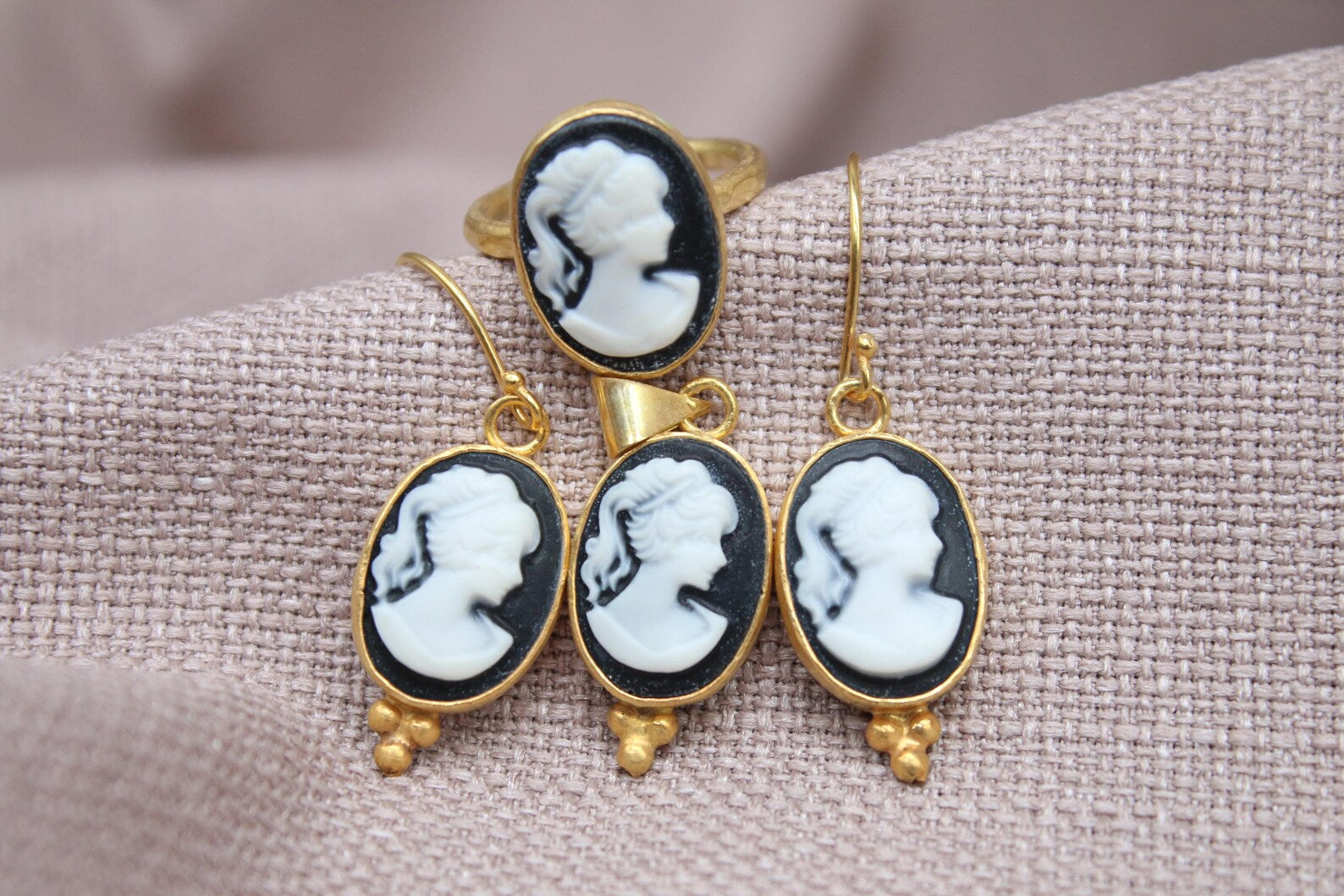 Victorian Cameo Jewelry Set Gold Plated Sterling Silver Ring Earrings Pendant