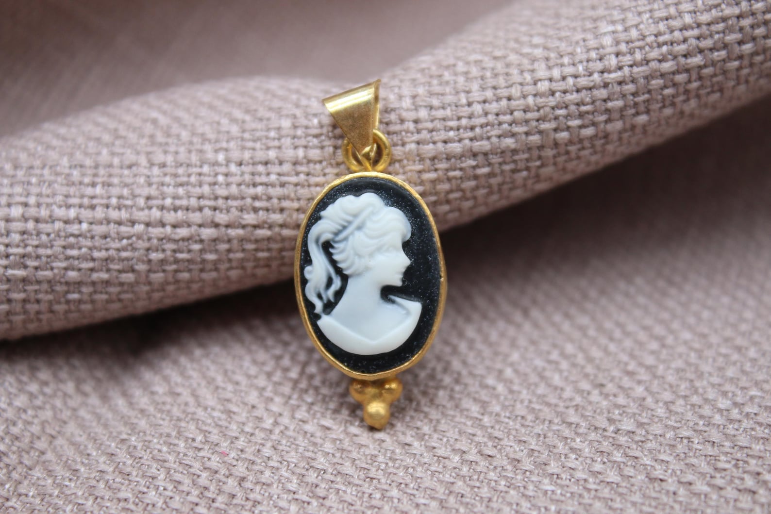 Victorian Cameo Pendant Gold Plated Sterling Silver Vintage Portrait Necklace Charm