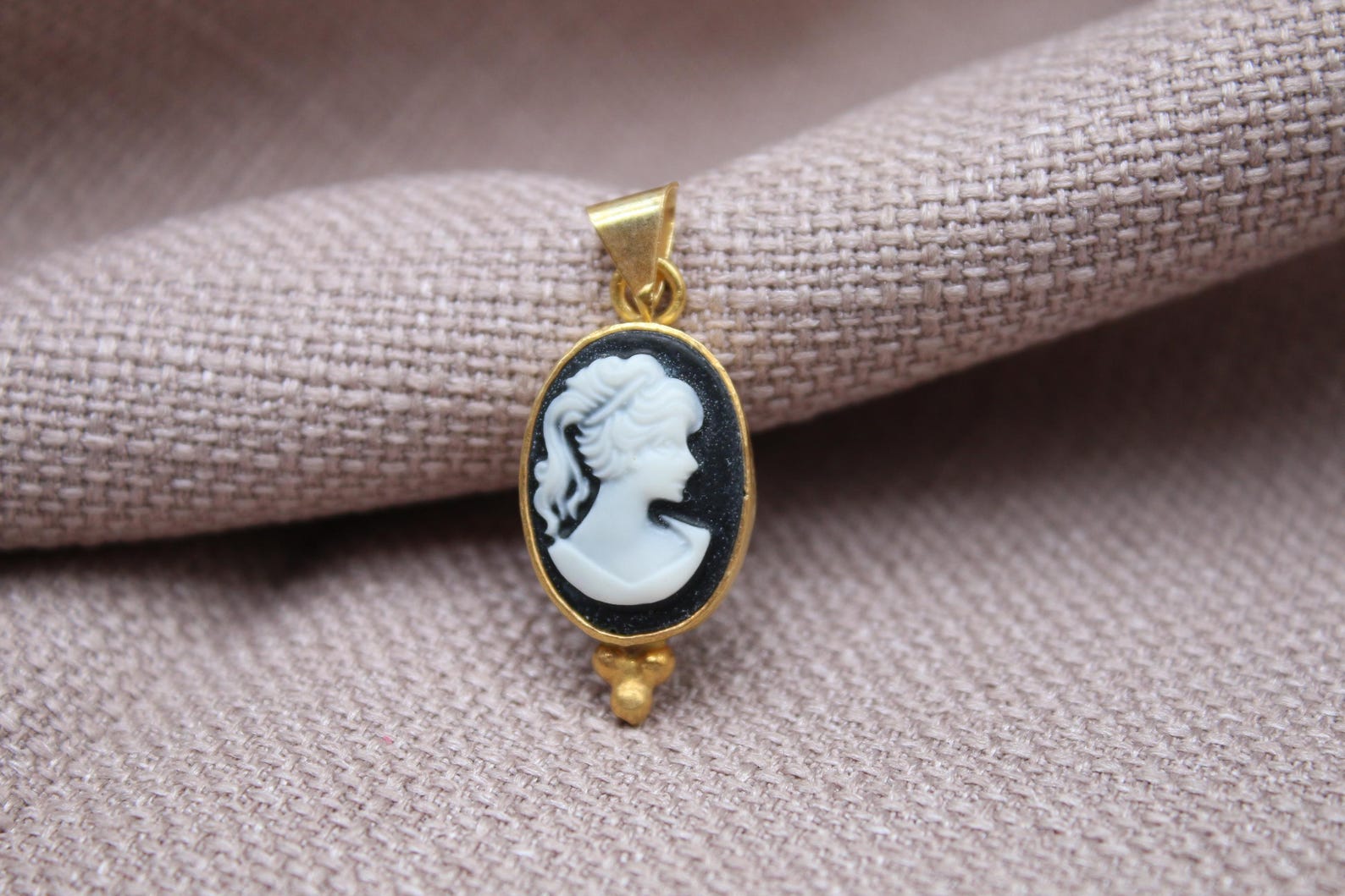 Victorian Cameo Pendant Gold Plated Sterling Silver Vintage Portrait Necklace Charm
