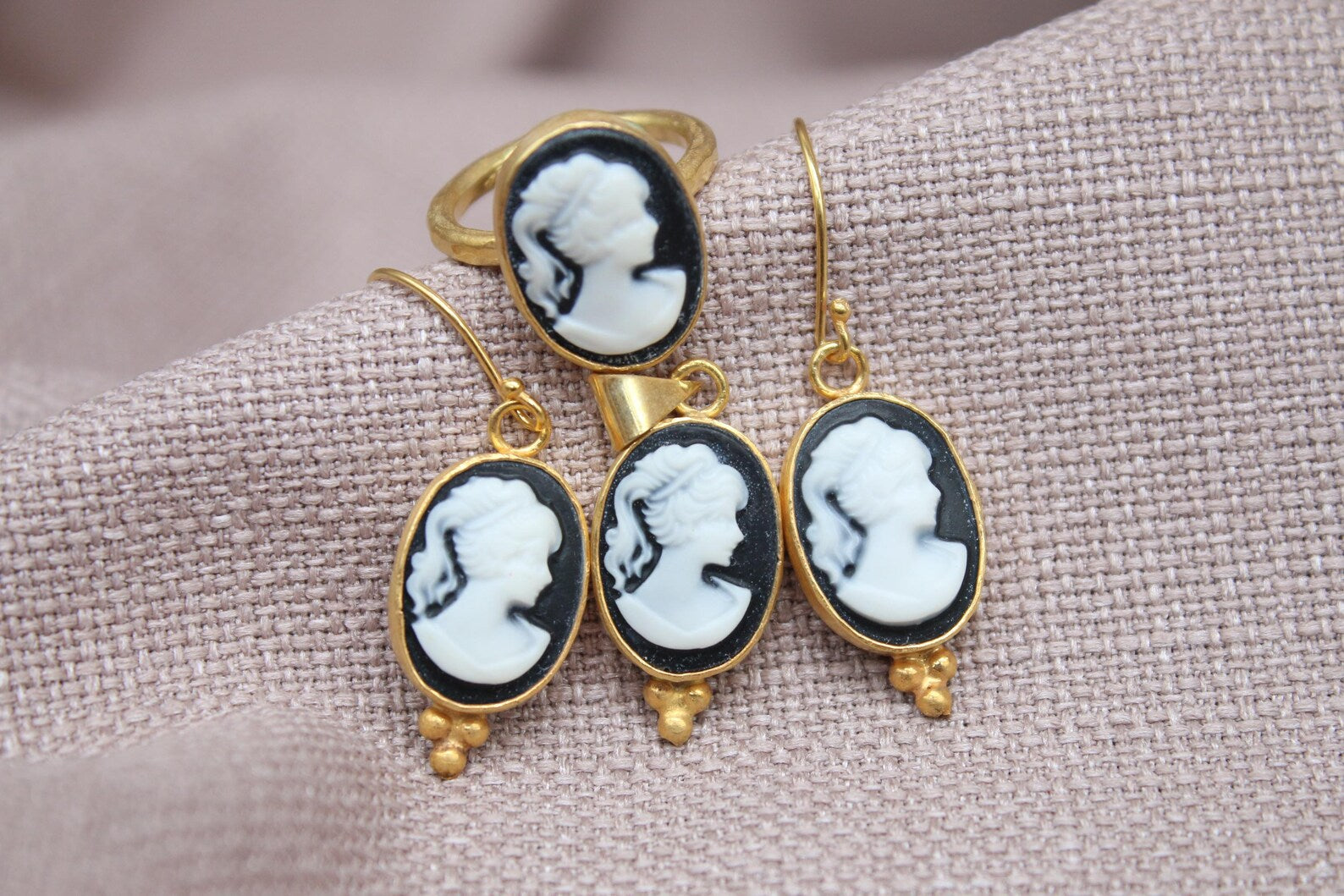 Victorian Cameo Jewelry Set Gold Plated Sterling Silver Ring Earrings Pendant