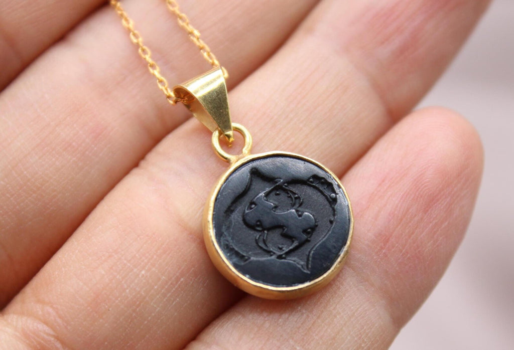Pisces Intaglio Necklace Gold Plated Sterling Silver Zodiac Pendant,chain length 45 cm