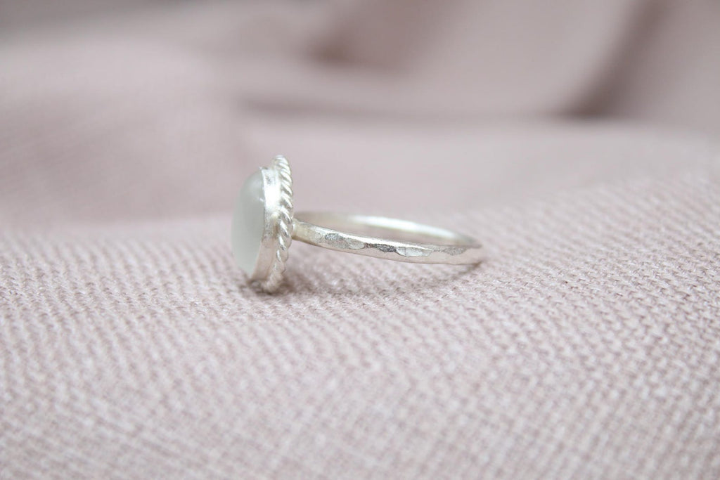 Handmade Cats Eye Silver Ring 925 Sterling Silver Oval Gemstone Statement Ring