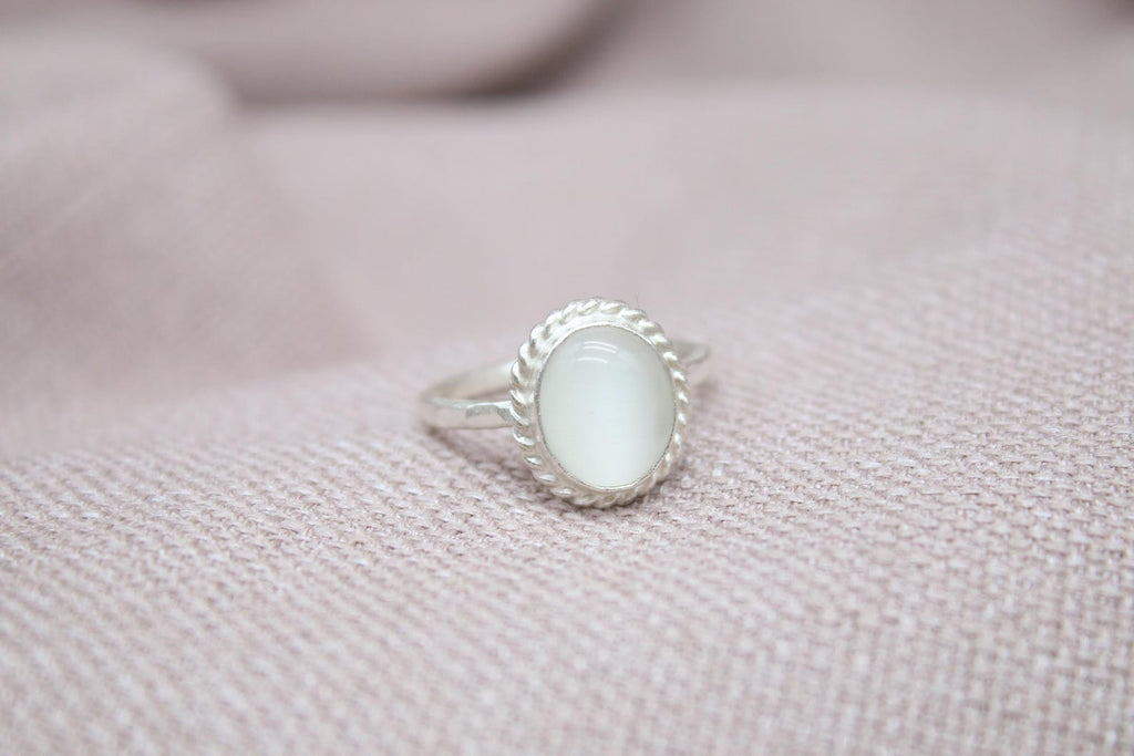 Handmade Cats Eye Silver Ring 925 Sterling Silver Oval Gemstone Statement Ring